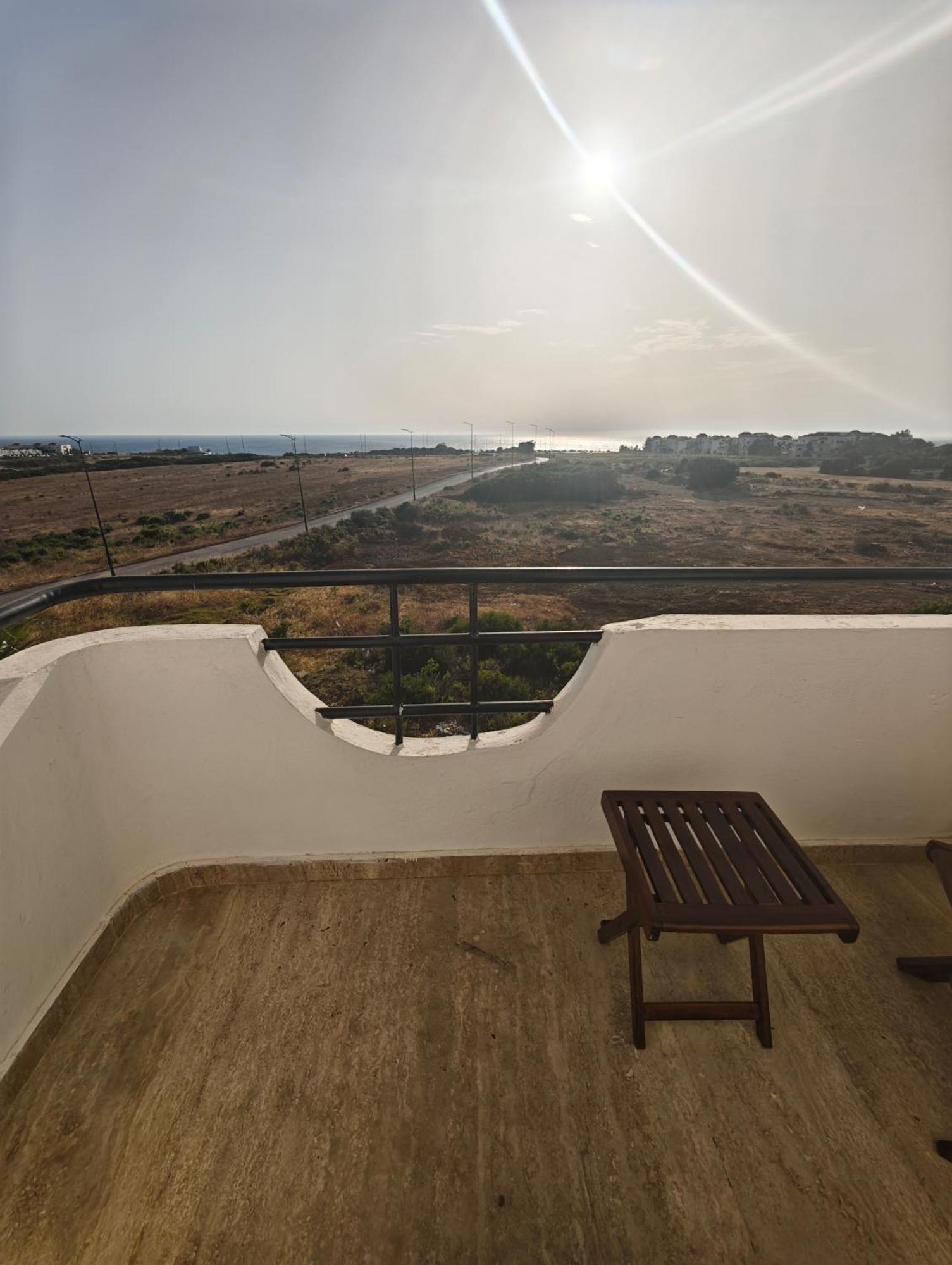 Appartement Achakar Hills , Piscine , Vue&accès à La *